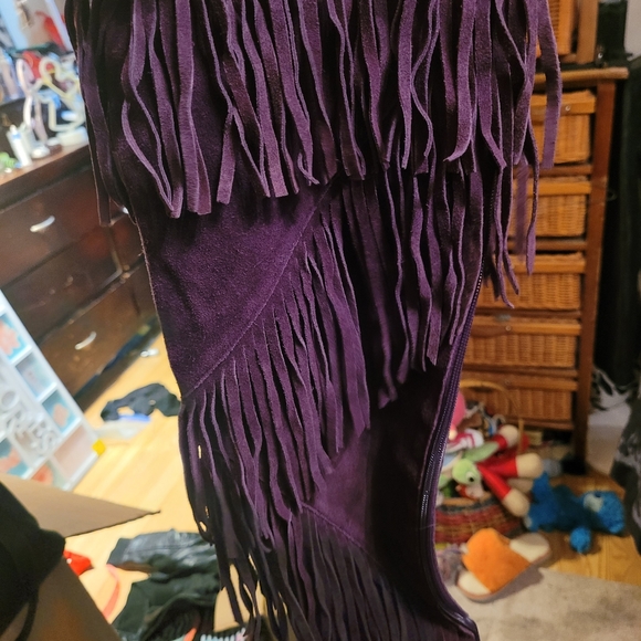 Boots - Picture 4 of 4